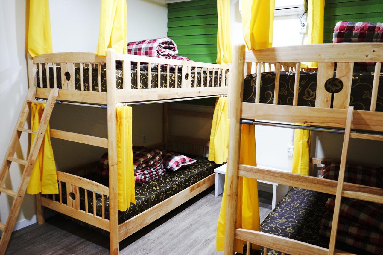 Onna Guesthouse Тегу Стая снимка