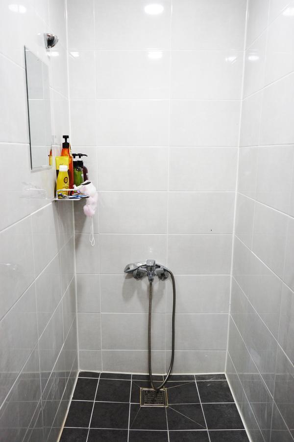 Onna Guesthouse Тегу Екстериор снимка